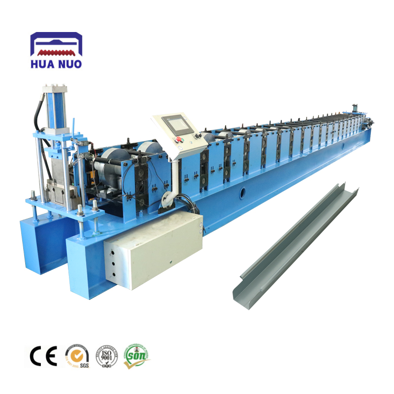 83-84  Gutter Roll Forming Machine